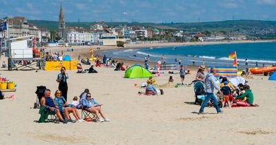 Brits to bask in 20C heatwave as warm weather FINALLY on way following days of downpours