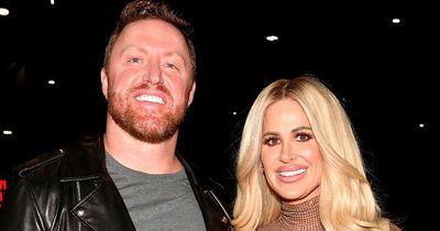 Kim Zolciak and Kroy Biermann 'still living together' after divorce over 'money woes'