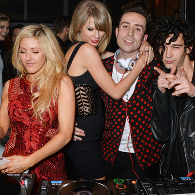 Taylor Swift and Matty Healy "Like Each Other" and Are "Having a Good Time," Source Says