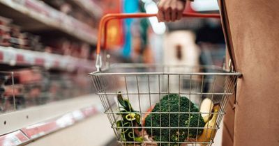 Cost of living: Calls grow for supermarkets to slash prices amid inflation