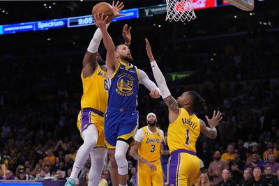 Steph Curry’s triple-double performance not enough vs. Lakers in Game 4