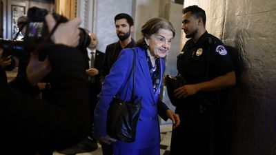 Feinstein returning to Senate after prolonged absence due to illness