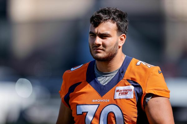 Chiefs waive two undrafted free agents, sign one rookie minicamp tryout
