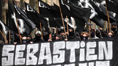 France to ban all far-right extremist demonstrations