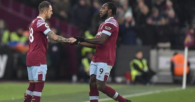 Ex-West Ham striker tells David Moyes how to use Danny Ings amid Michail Antonio point