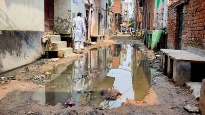 UP civic polls: In Ghaziabad localities, voters torn between Yogi factor and poor sanitation