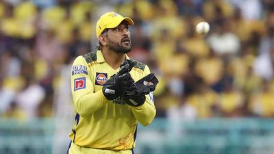 Watch: 'Big Brother, Legend, Finisher, Thalaiva' - Delhi Capitals players describe MS Dhoni in one word