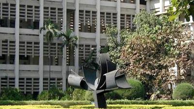 IIT-Bombay Dalit student death | Mere allegations in suicide note not sufficient to conclude accused is guilty, says Mumbai court