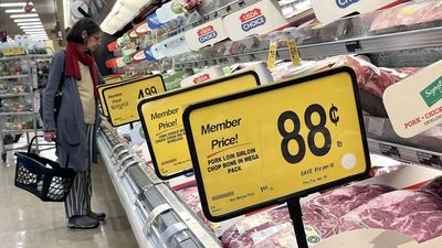 Consumer price index rises 0.4% in April, pushed up by higher auto prices