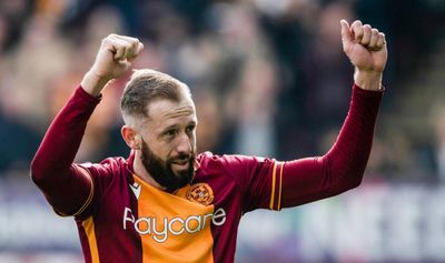 Van Veen offers update on Motherwell future after player of the year nomination