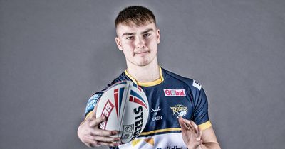 Leeds Rhinos youngster signs permanent deal with Championship club