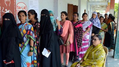 Polling by and large peaceful in Kalyana Karnataka