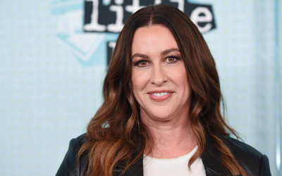 Alanis Morissette's soaking tub is right on trend – but it's in a totally unexpected place