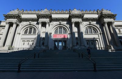 New York's Met Museum to probe possibly looted art