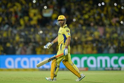 'Don't make me run,' says 41-year-old Dhoni as Chennai down Delhi in IPL