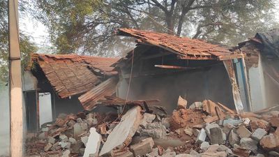 Gouravelli oustees allege HC order violated as houses dismantled at Gudatipally