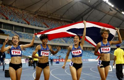 Thai women win 4x100m relay title