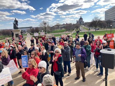 Gun safety proposals take big step forward at Minnesota Legislature