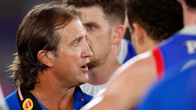 How Luke Beveridge and the Bulldogs have adjusted on the fly this AFL season