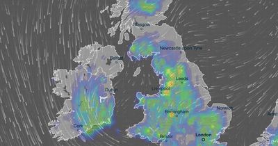 Thunderstorm warning for ENTIRE UK with rain and lightning - exact time storm will strike