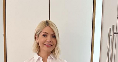 Marks and Spencer's ‘beautiful and elevated’ suit that Holly Willoughby is obsessed with