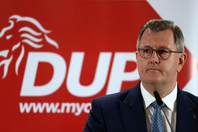 DUP ‘not weakening its stance on Stormont’, vows Sir Jeffrey Donaldson