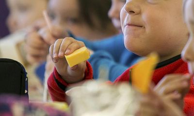 Ilhan Omar and Bernie Sanders to introduce free school meals legislation