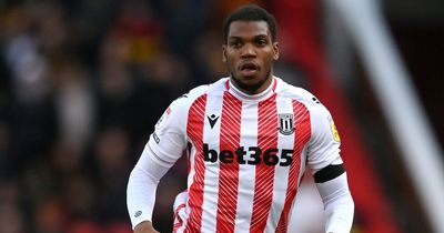 Dujon Sterling to Rangers transfer edges closer as Chelsea open door for defender to sign 'long term' contract