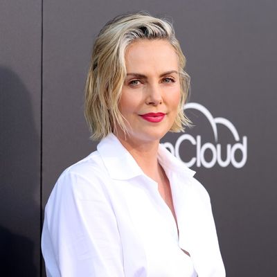 Charlize Theron Said She'll "F*** Up" Anyone Who Messes With Drag Queens