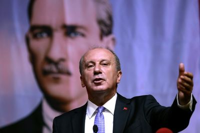 Turkish candidate drops out days before presidential election