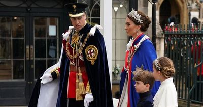 William was issued concerned warning by Kate Middleton before Coronation, says lip reader