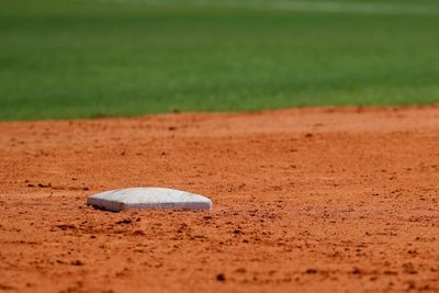 California HS baseball team gets humbling gesture from opponents after break-in