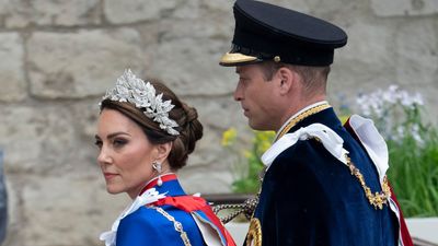 Princess Catherine's 'gown' warning to Prince William in order to avoid coronation mishap revealed by lip reader