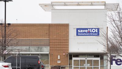 Englewood Save A Lot opens at former Whole Foods site without fanfare