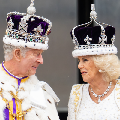 Lip reader claims this is what King Charles actually said to Camilla on the Buckingham Palace balcony