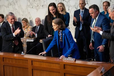 Sen. Dianne Feinstein makes her return to Judiciary Committee - Roll Call