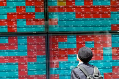 Stock market today: Asian shares mostly lower on looming worry over US banks, China growth