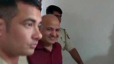 Delhi excise scam | Court extends Manish Sisodia's judicial custody till June 2