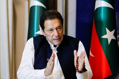 Factbox-Pakistan anti-graft agency that arrested Imran Khan has wide powers