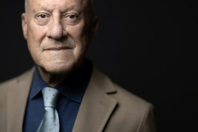 Architects don't need AI, says high-tech pioneer Norman Foster