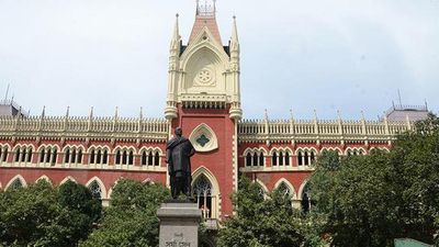 Calcutta HC sets aside recruitment of 36,000 primary school teachers in WB