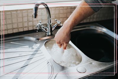 5 minutes, 2 ingredients and this simple tip to banish stinky drains