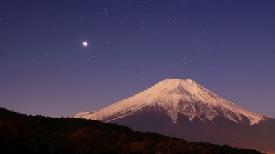 Don't miss Venus in the late night sky right now before it turns into a 'Morning Star'