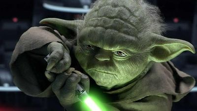 Brilliant Yoda Theory Fixes the Strangest Part of the Star Wars Sequels
