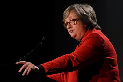 Joanna Cherry accepts comedy club’s apology for cancelling show