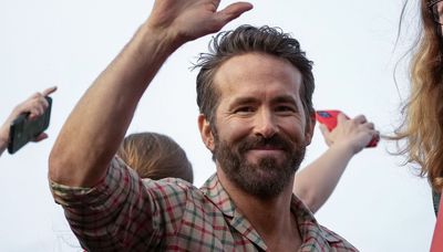 Actor Ryan Reynolds halts efforts to buy Ottawa Senators: report