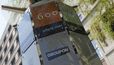 Cash-strapped Groupon pays to end Chicago headquarters lease early