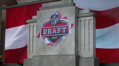 Report: NFLPA Investigating Agent for Allegedly Offering Gifts to Get Players Drafted