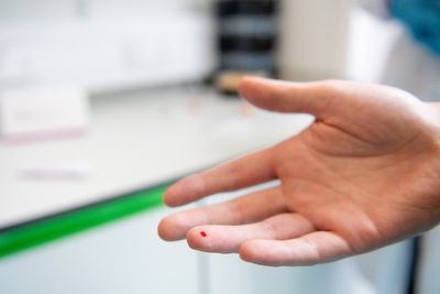 Home-testing kits for hepatitis C made available in England