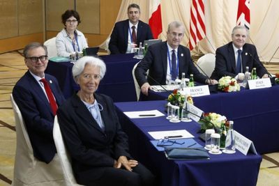 G-7 finance chiefs boost Ukraine aid, propose supply chain plan